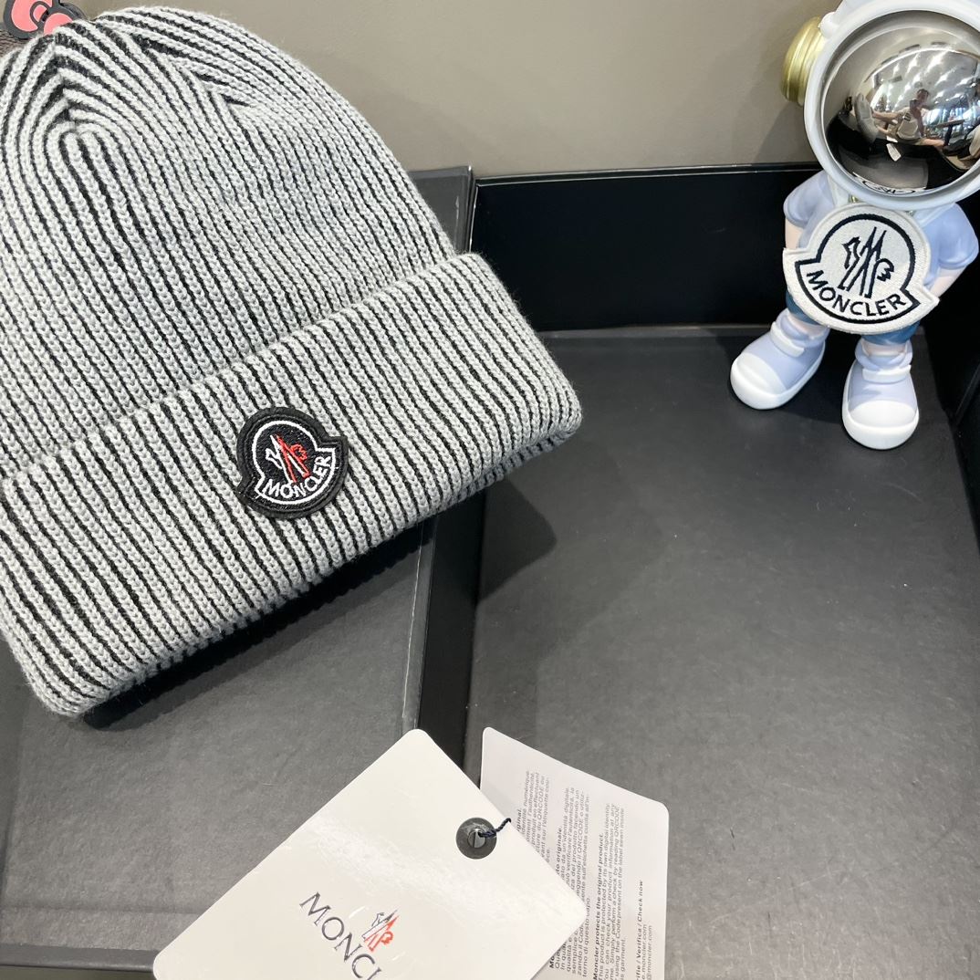 Moncler Caps